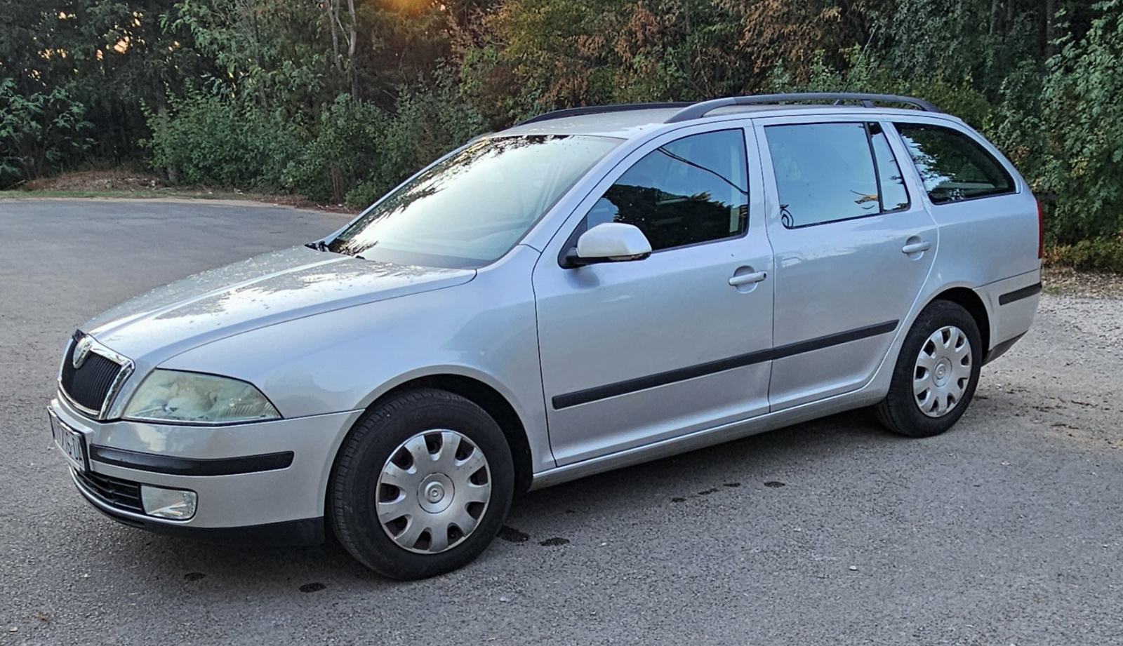 Škoda Octavia Combi 1,6, fotografija 1
