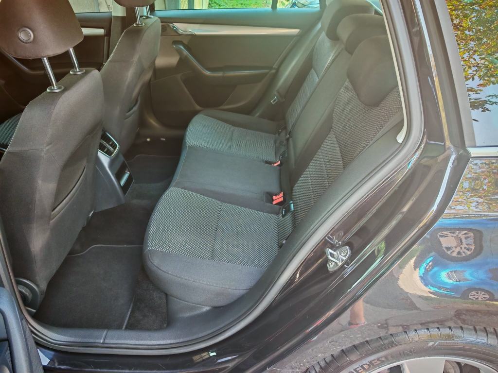 ⭐Škoda Octavia Combi 1,6 TDI◽ 095 808 9663 ◽KUKA◽PRIVAT◽REGISTRIRANA⭐, fotografija 19