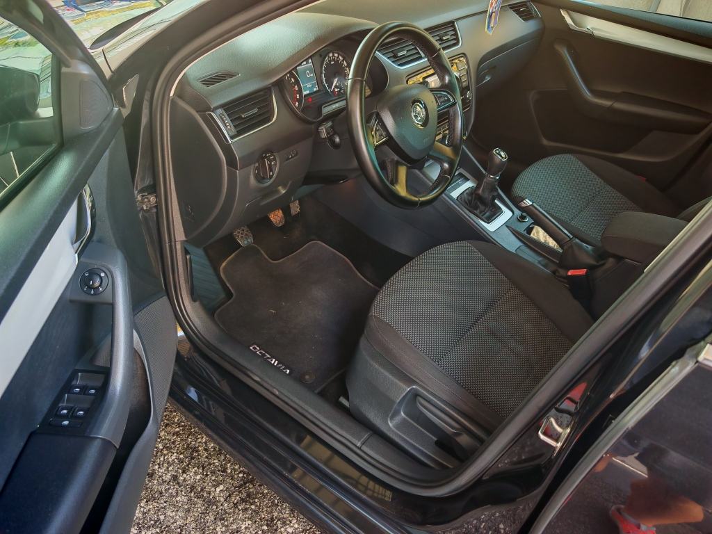 ⭐Škoda Octavia Combi 1,6 TDI◽ 095 808 9663 ◽KUKA◽PRIVAT◽REGISTRIRANA⭐, fotografija 14