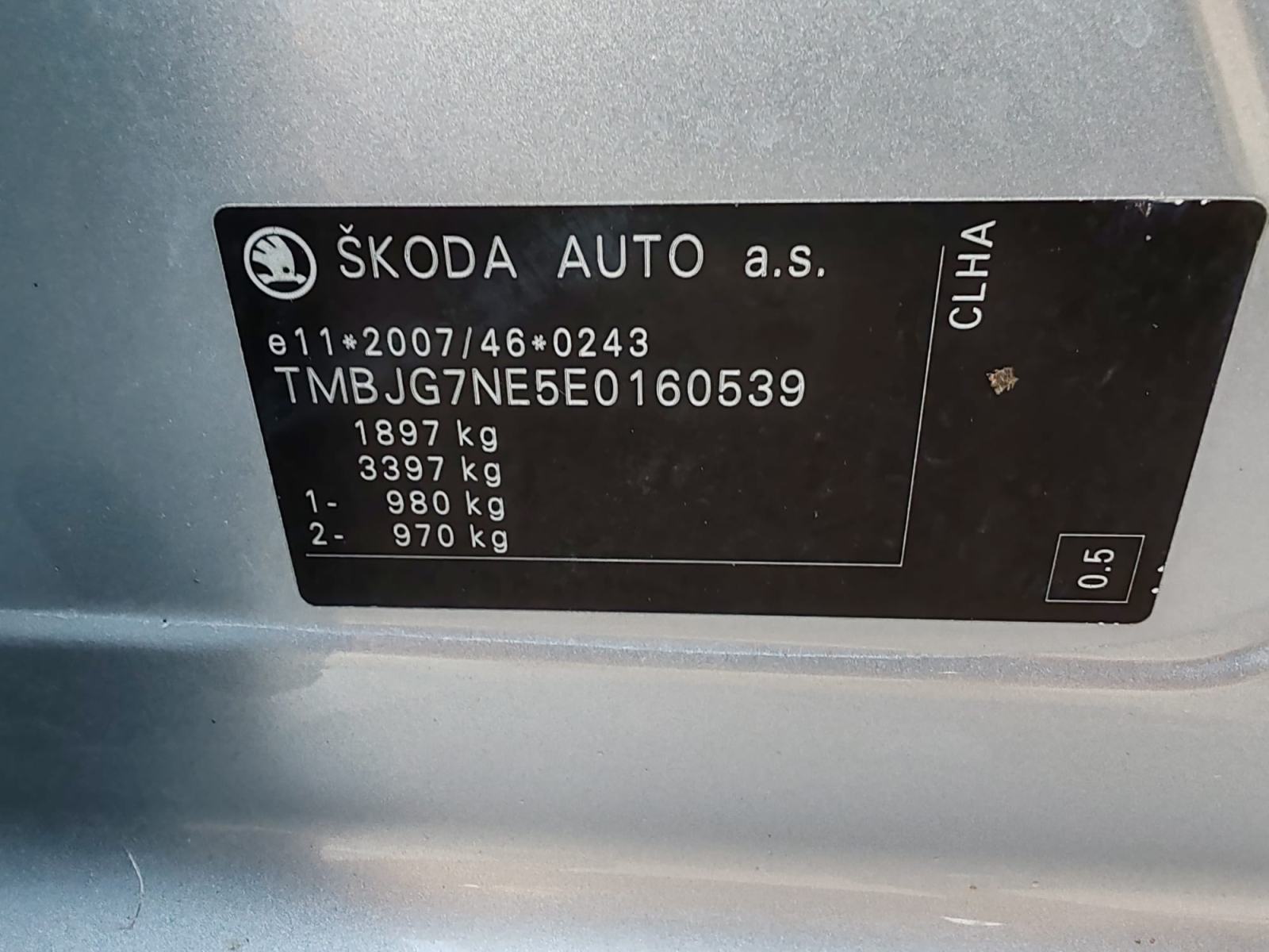 Škoda Octavia Combi 1,6 TDI,213000, 2014G, KARTICE DO 36 RATA, fotografija 19