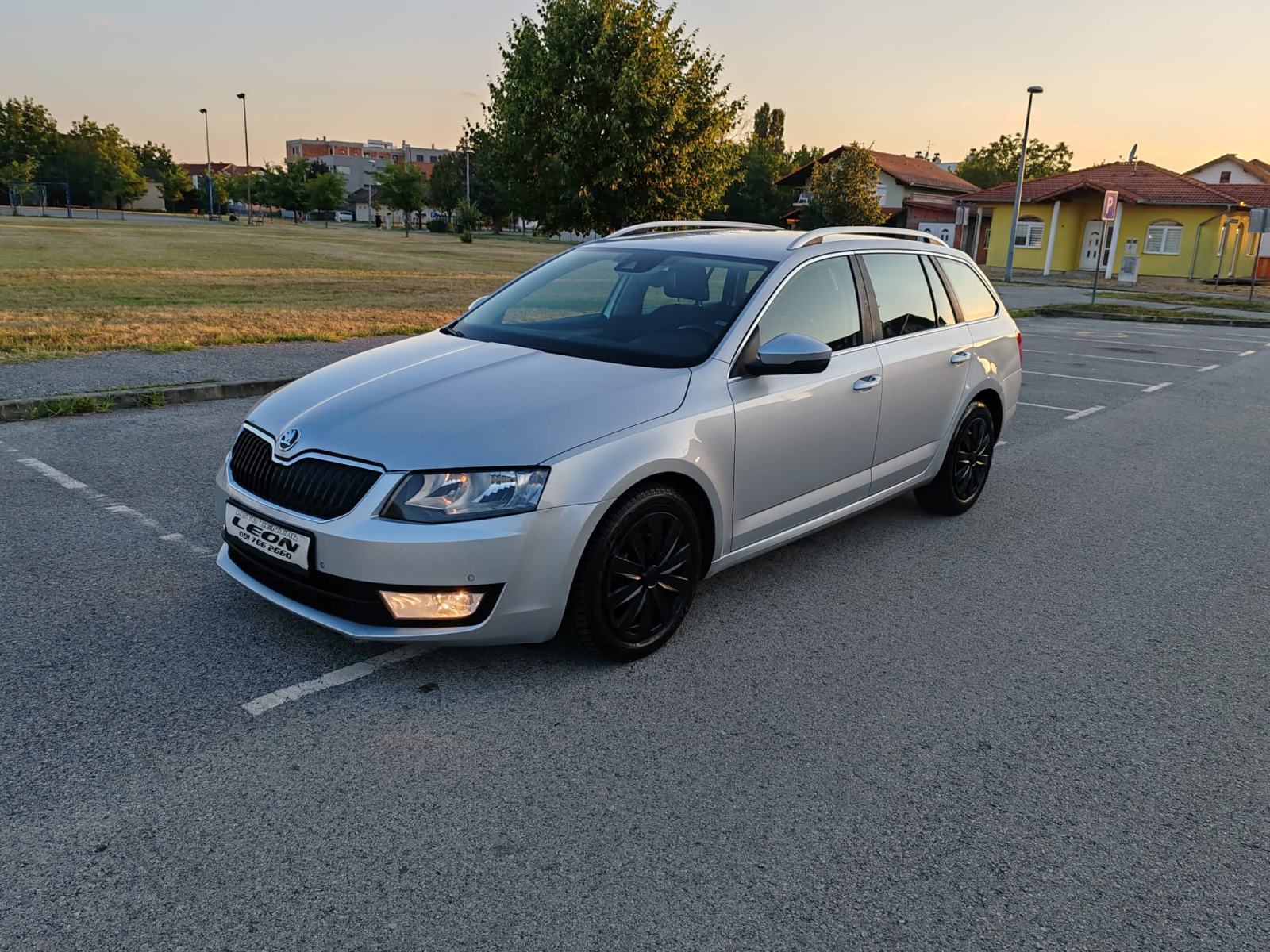 Škoda Octavia Combi 1,6 TDI,213000, 2014G, KARTICE DO 36 RATA, pogled izvana - slika 1