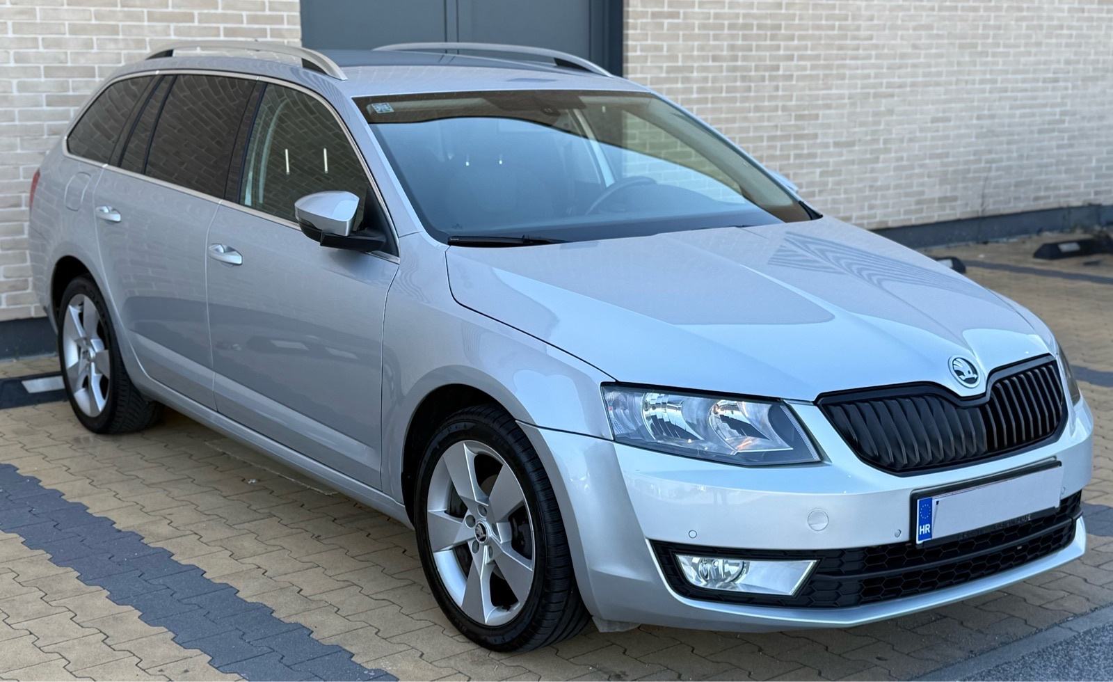 Škoda Octavia 1.6 TDI DSG 2014 | NAVI | Automatik | Alu 17”, fotografija 6