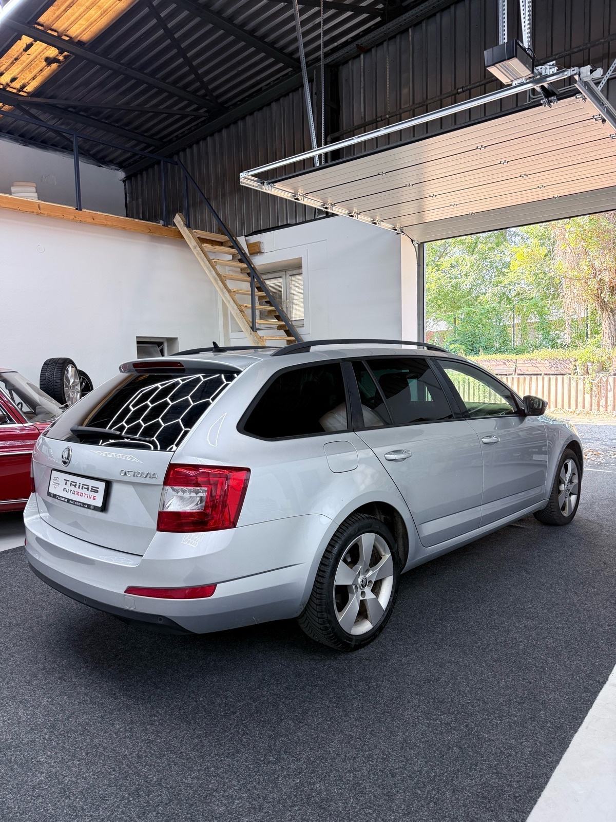 Škoda Octavia Combi 1,6 TDI automatik, fotografija 5