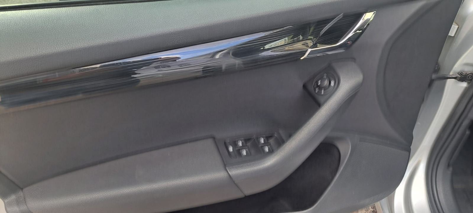 Škoda Octavia Combi TDI DIESEL 115KS ALU,TEMPOMAT,NAVI,LED, fotografija 15