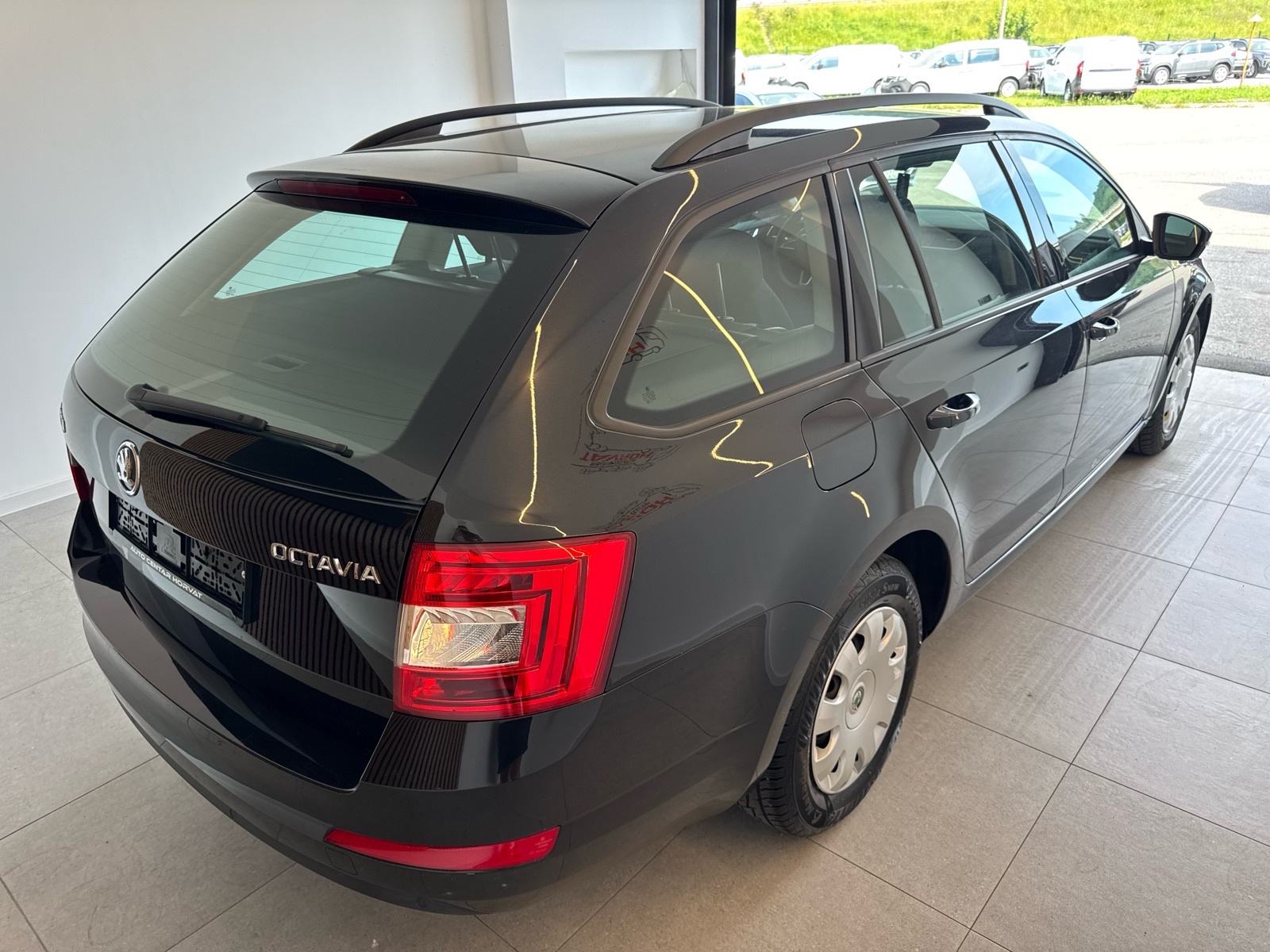 Škoda Octavia Combi 1,6 TDI DSG Ambition 2016.; 128 tkm; 1. vl.;, fotografija 5