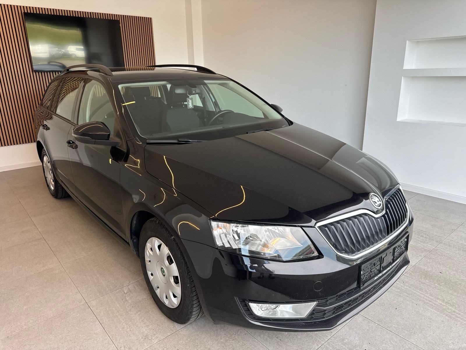 Škoda Octavia Combi 1,6 TDI DSG Ambition 2016.; 128 tkm; 1. vl.;, fotografija 4