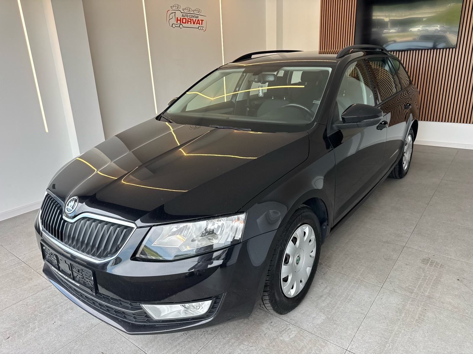 Škoda Octavia Combi 1,6 TDI DSG Ambition 2016.; 128 tkm; 1. vl.;, fotografija 2