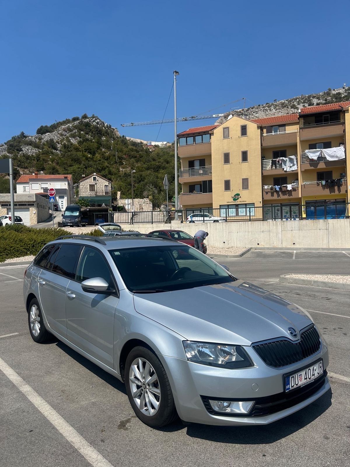 Škoda Octavia Combi 1,6 TDI DSG automatik, fotografija 3