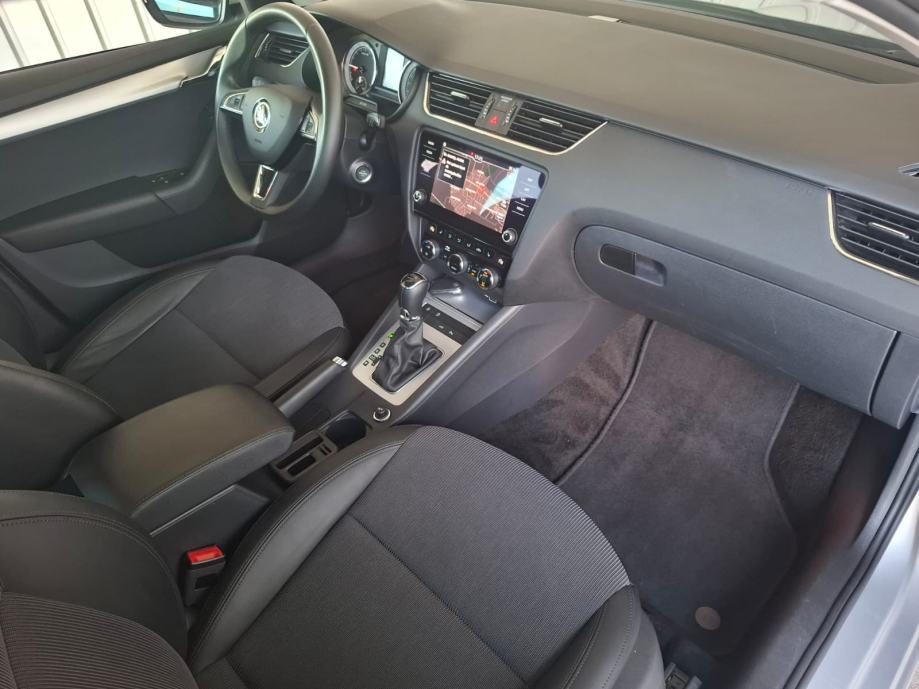 Škoda Octavia Combi 1,6 TDI LEASING BEZ UČEŠĆA I BEZ JAMACA, fotografija 13