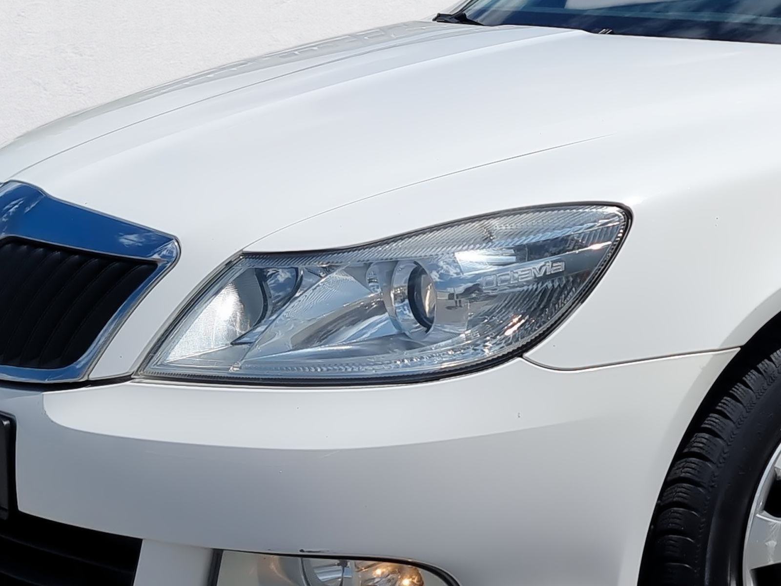 Škoda Octavia Combi 1,6 TDI, REG 06/27, fotografija 11