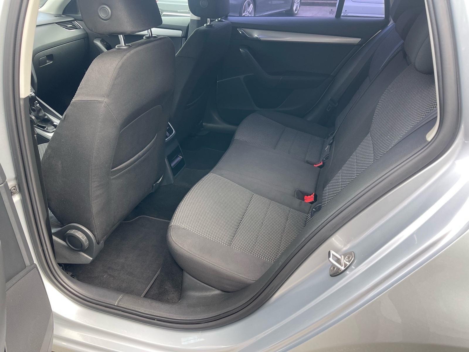 Škoda Octavia Combi 1,6 TDI !!, fotografija 12