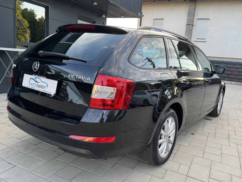 Škoda Octavia Combi 1,6 TDI ⭐ Navi, Tempomat, Grij. Sjed., Servis ⭐, fotografija 7