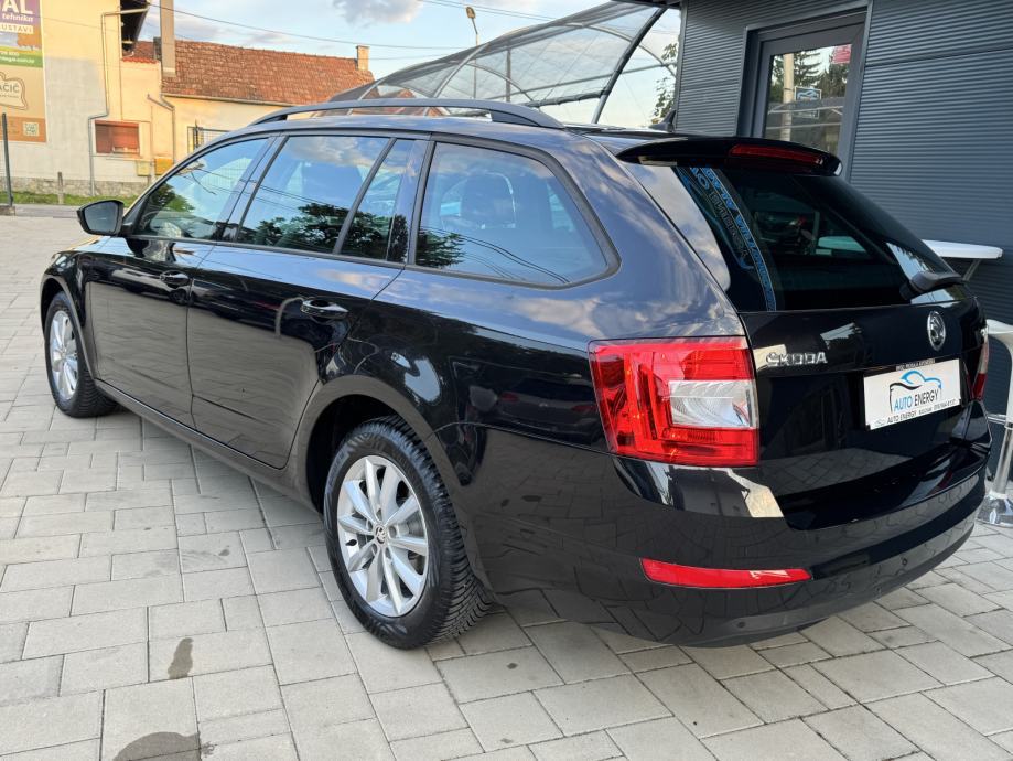 Škoda Octavia Combi 1,6 TDI ⭐ Navi, Tempomat, Grij. Sjed., Servis ⭐, fotografija 9