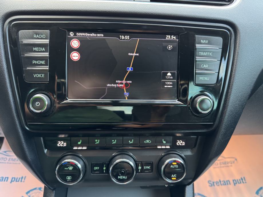 Škoda Octavia Combi 1,6 TDI ⭐ Navi, Tempomat, Grij. Sjed., Servis ⭐, fotografija 18