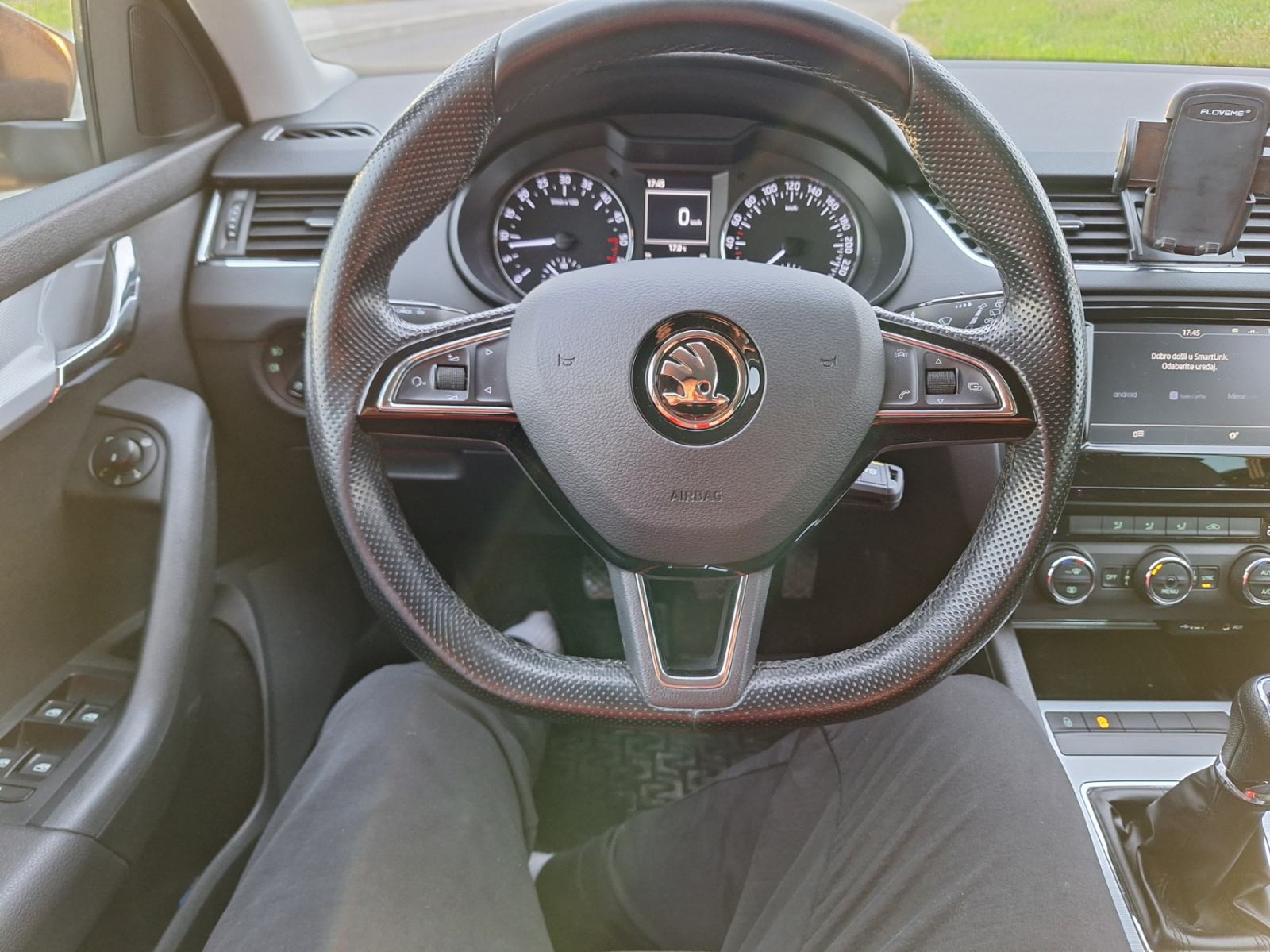 Škoda Octavia Combi 1,6 TDI, fotografija 10