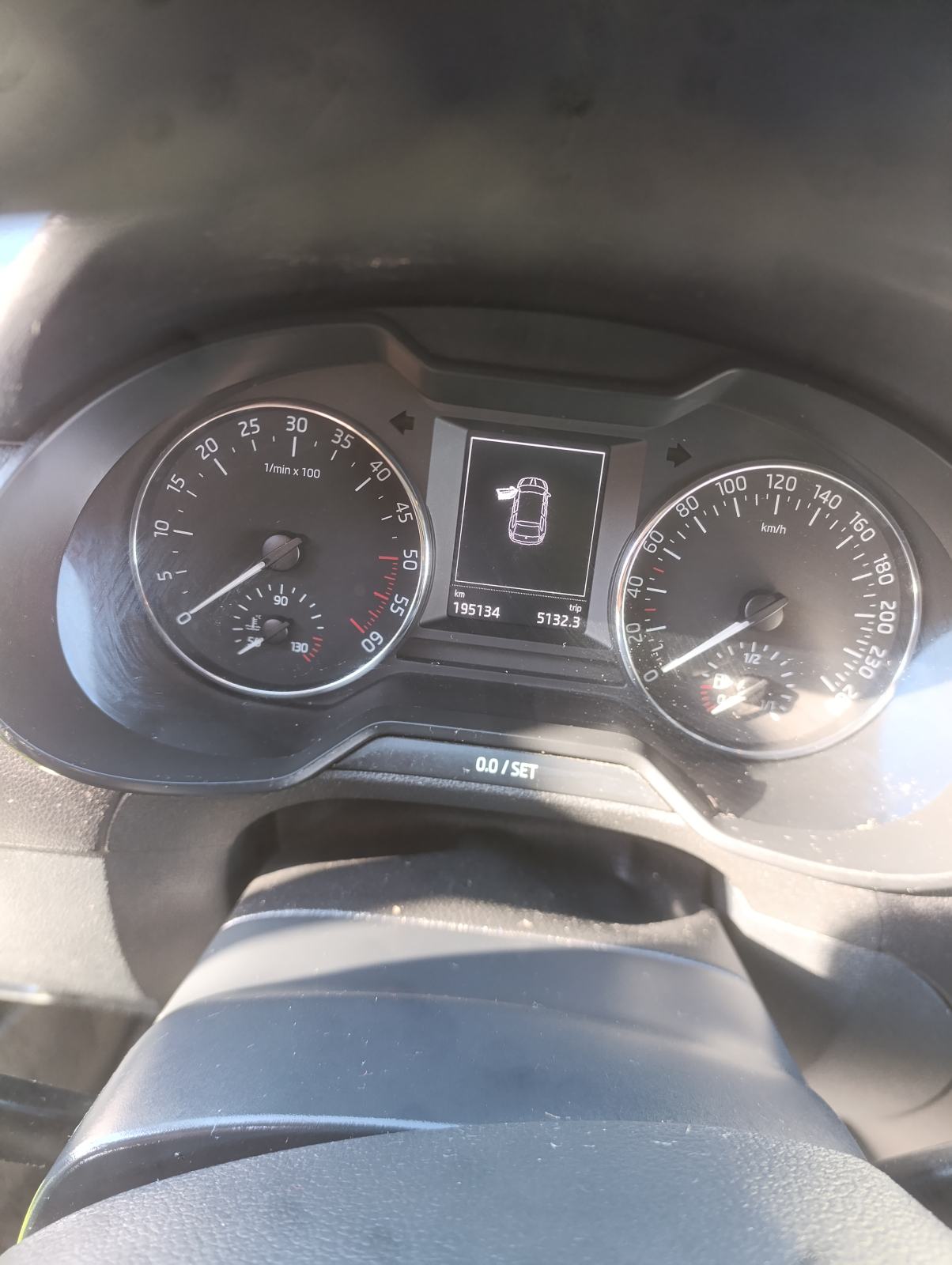 Škoda Octavia Combi 1,6 TDI, fotografija 2