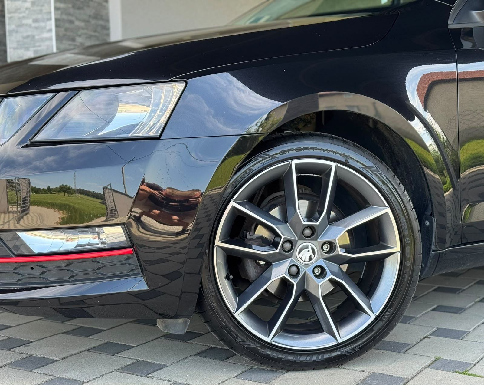 Škoda Octavia Combi 1,6 TDI, fotografija 8