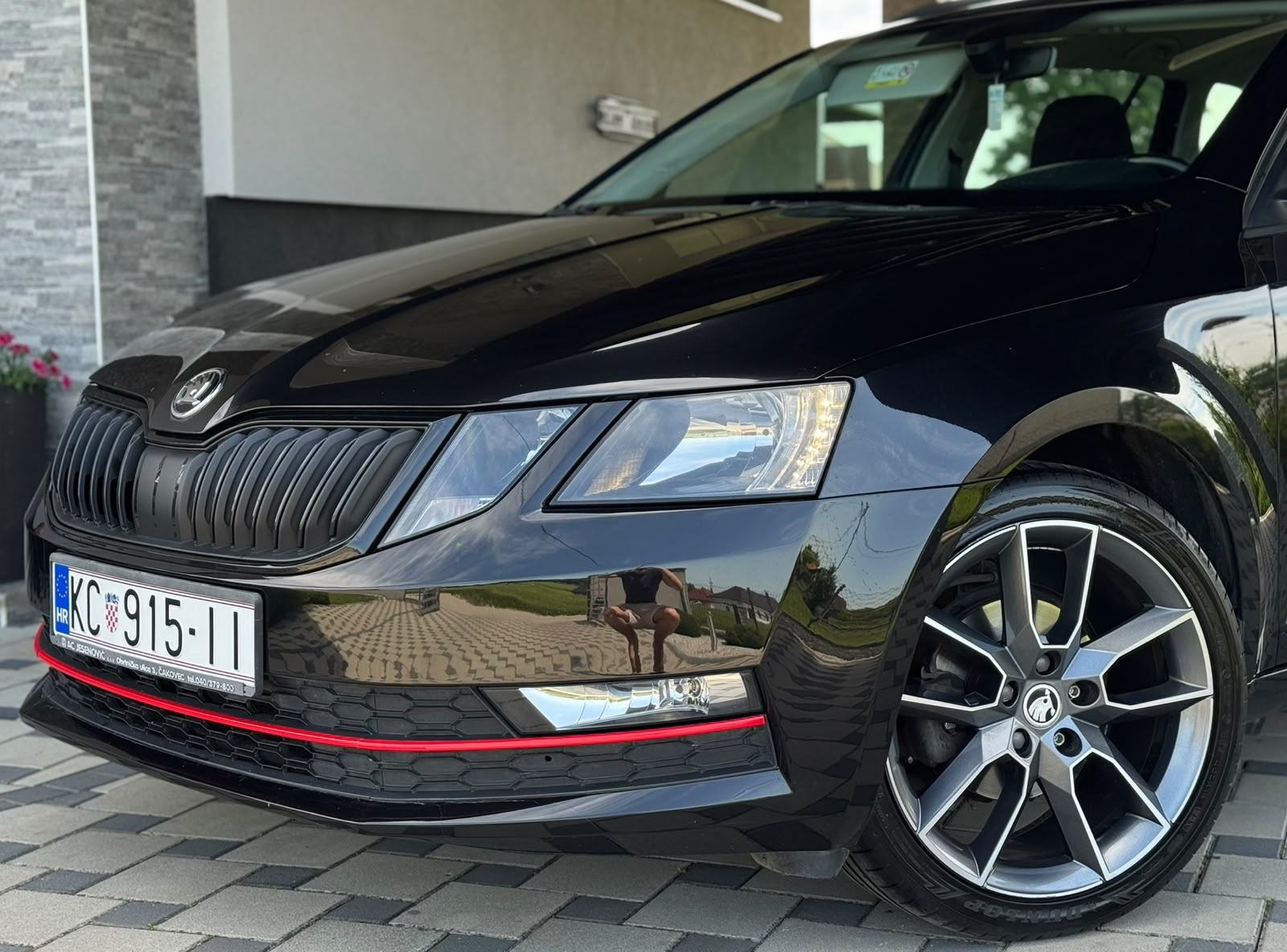 Škoda Octavia Combi 1,6 TDI, fotografija 7