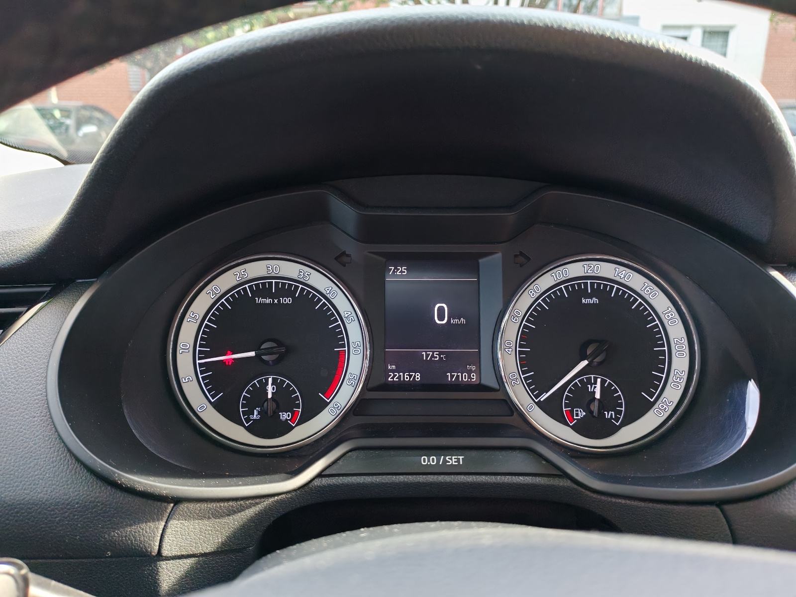 Škoda Octavia Combi 1,6 TDI, fotografija 13