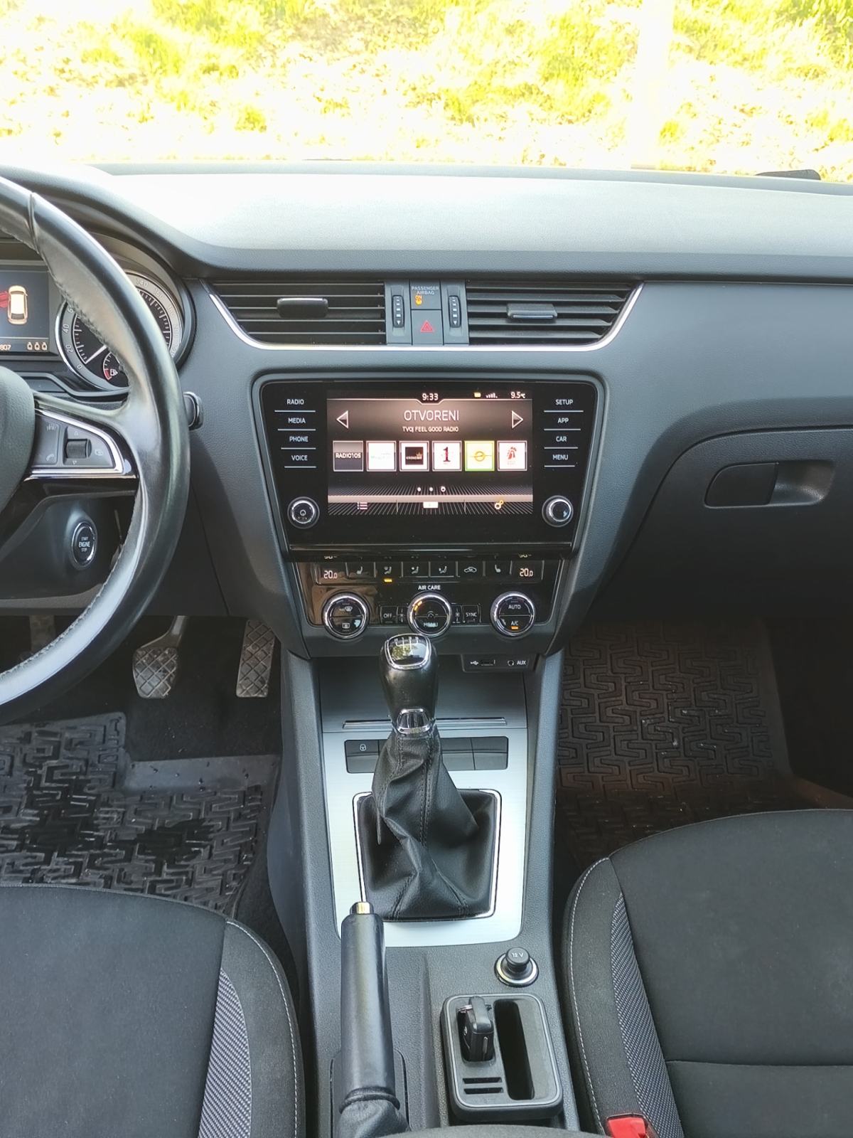 Škoda Octavia Combi 1,6 TDI, fotografija 11