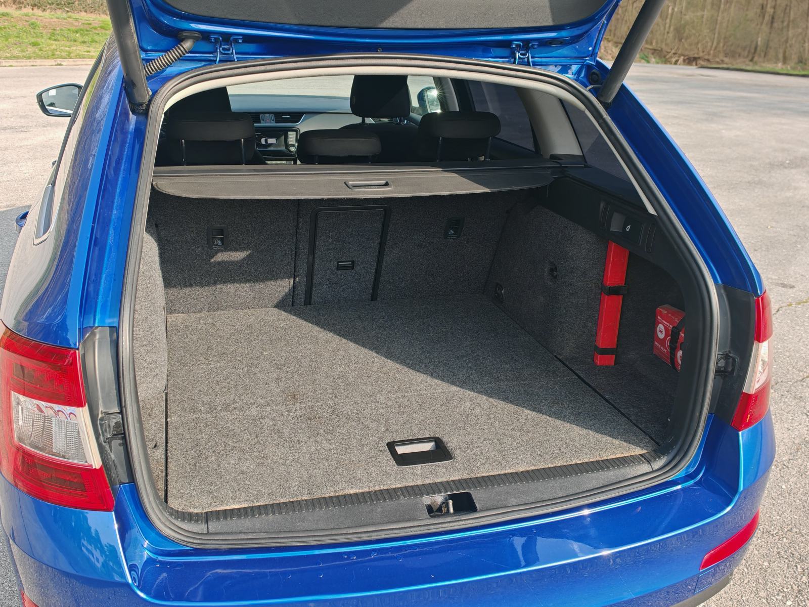 Škoda Octavia Combi 1,6 TDI, fotografija 4