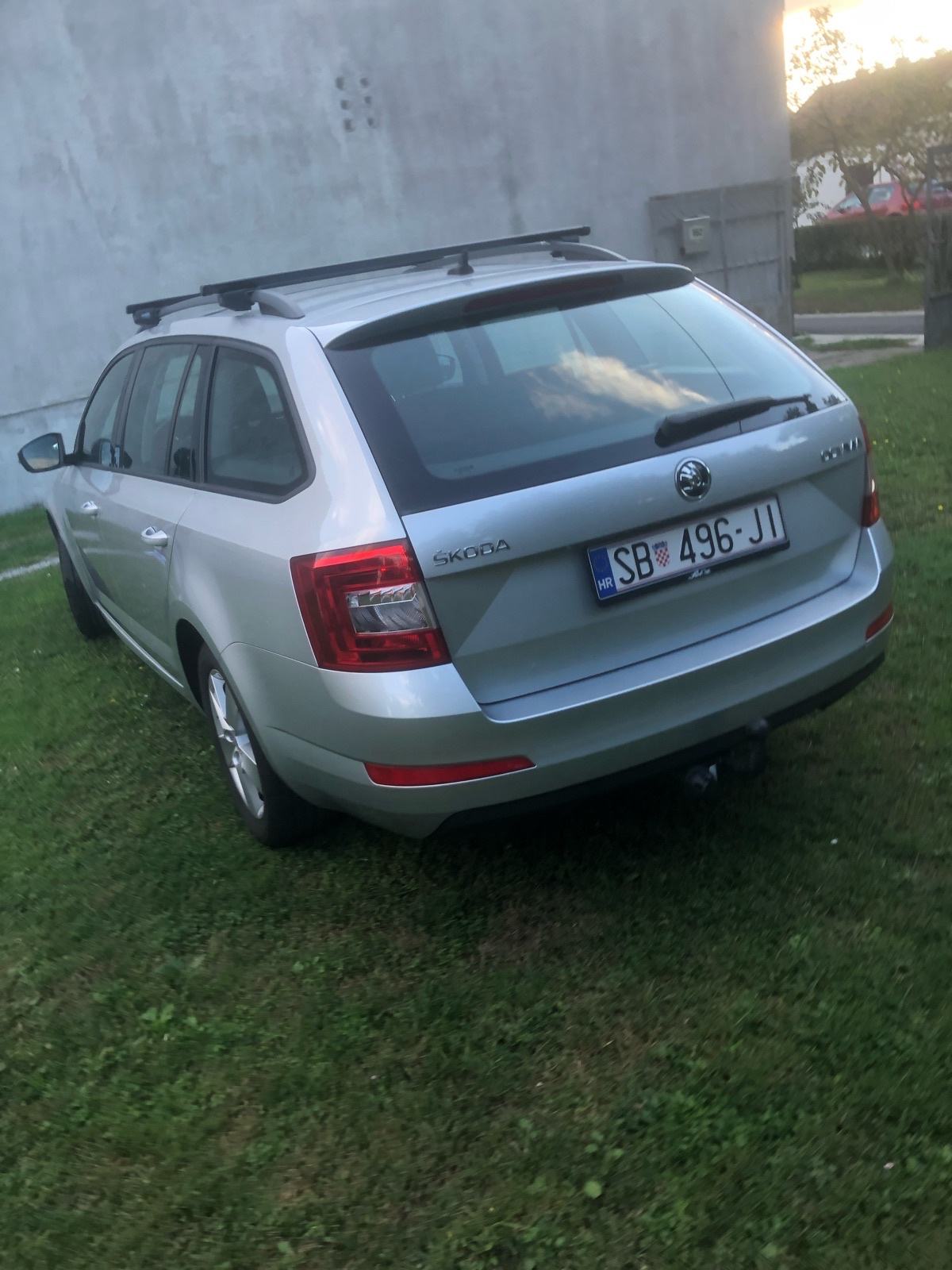 Škoda Octavia Combi 1,6 TDI, AMB, fotografija 5