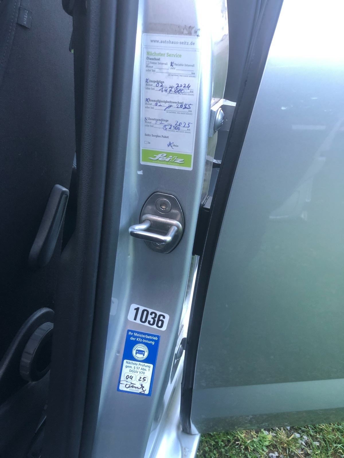 Škoda Octavia Combi 1,6 TDI, AMB, fotografija 13