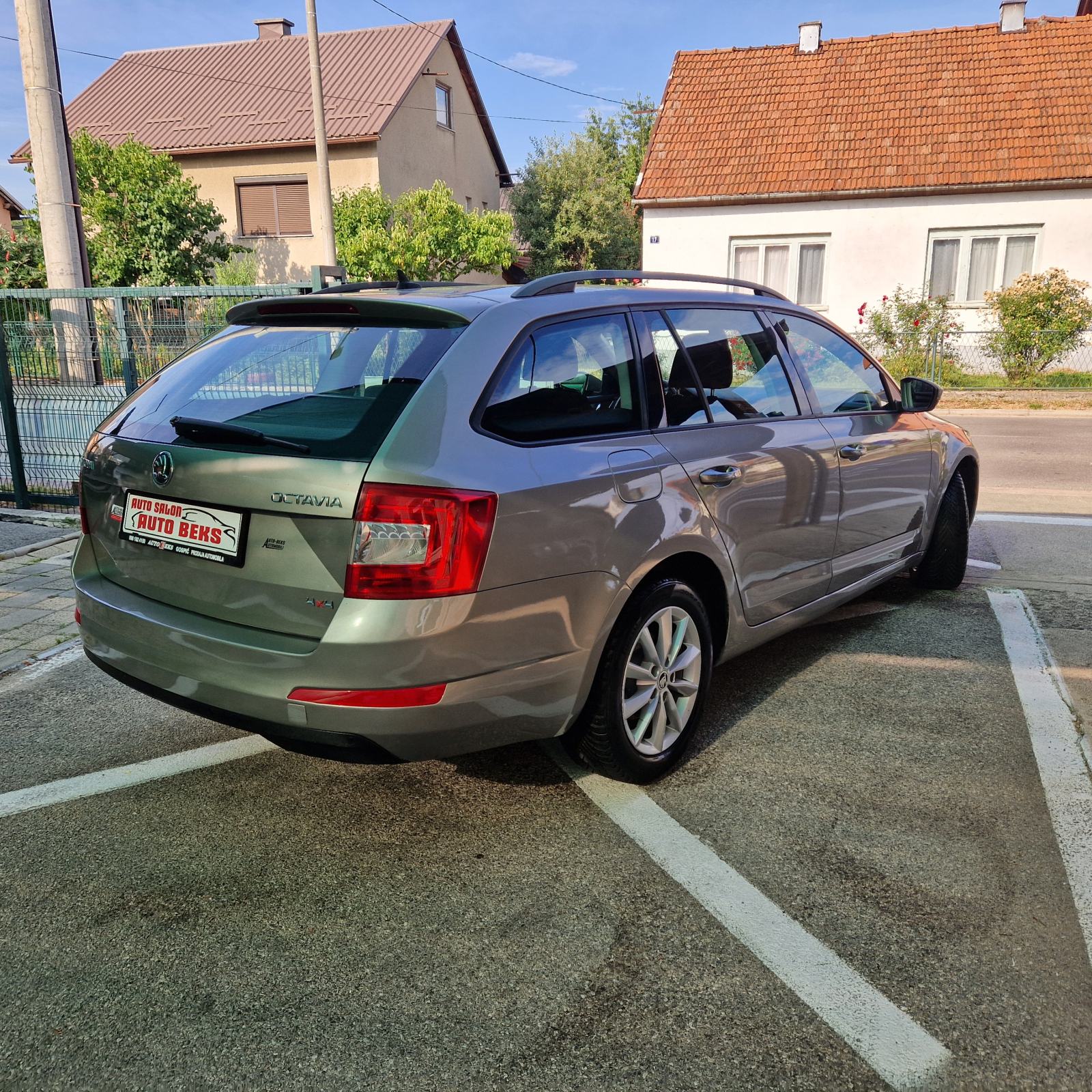 Škoda 4x4 Octavia Combi 1,6 TDI.Navi. Do registracije sve placeno., fotografija 13
