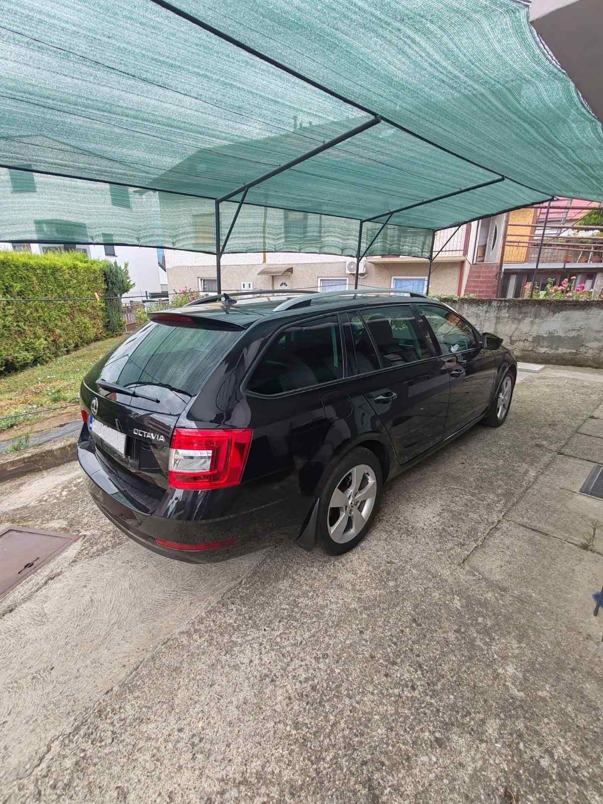 Škoda Octavia Combi 1,6 TDI, fotografija 3