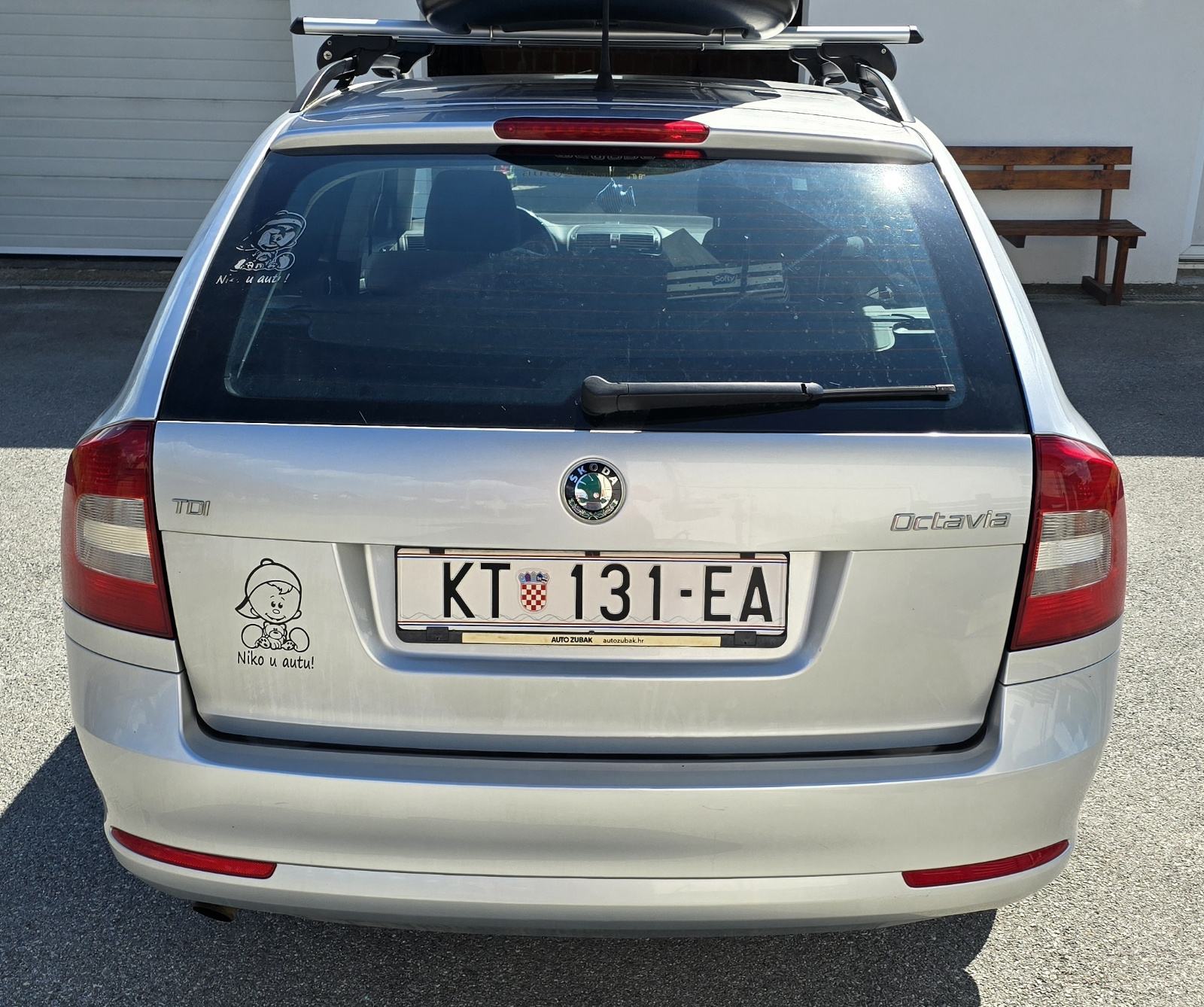 Škoda Octavia Combi 1,6 TDI, fotografija 4