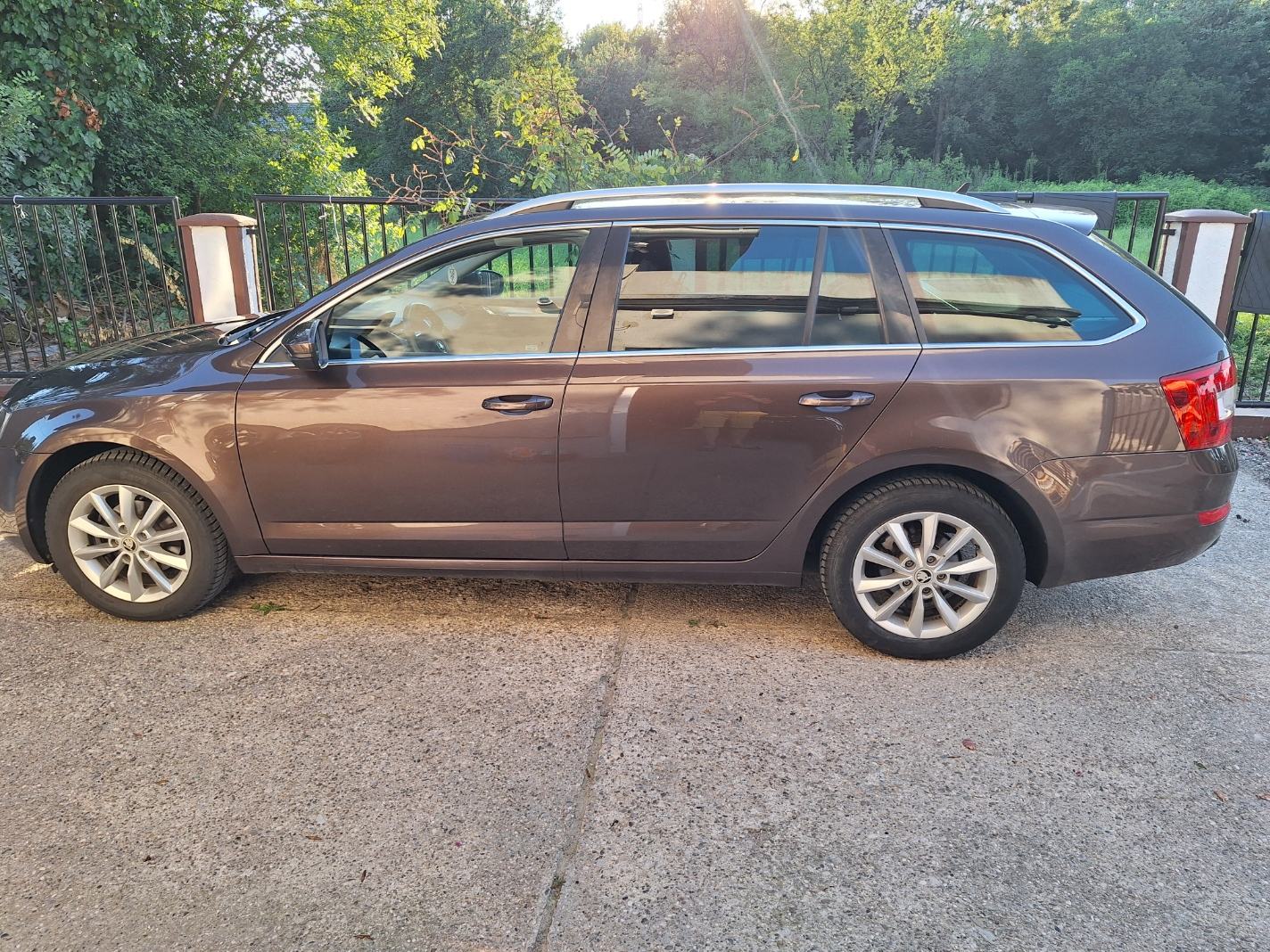 Škoda Octavia Combi 1,6 TDI, fotografija 3