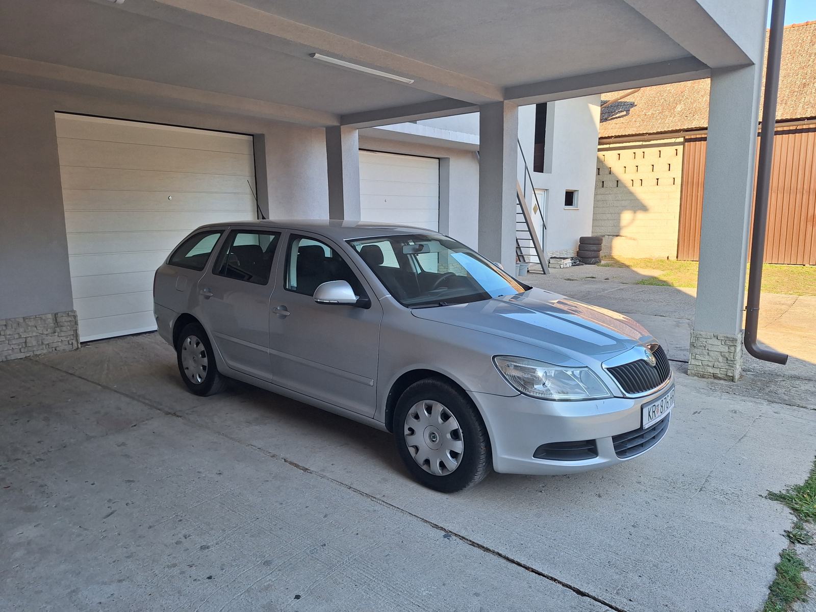 Škoda Octavia Combi 1,6 TDI,, 2013 god, fotografija 6
