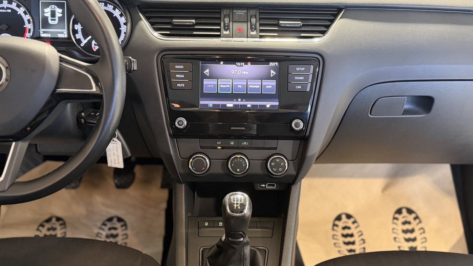 Škoda Octavia Combi 1,6 TDI 2018.g.*PDC - LEASING - 12 MJ JAMSTVO*, fotografija 13