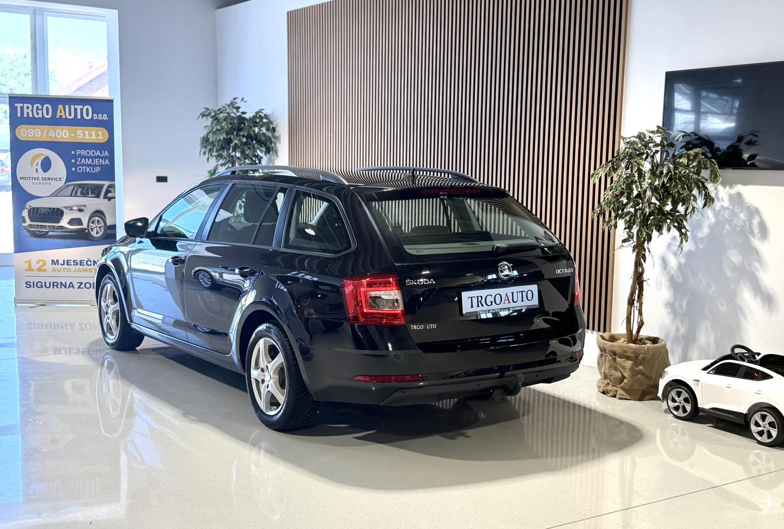 Škoda Octavia Combi 1,6 TDI 2018.g.*PDC - LEASING - 12 MJ JAMSTVO*, fotografija 5