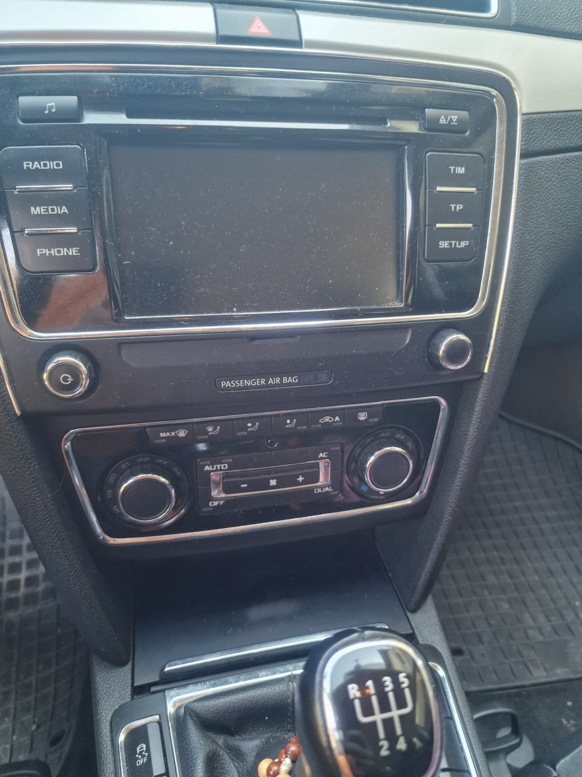 Škoda Superb 1,6 TDI. HR auto, fotografija 6