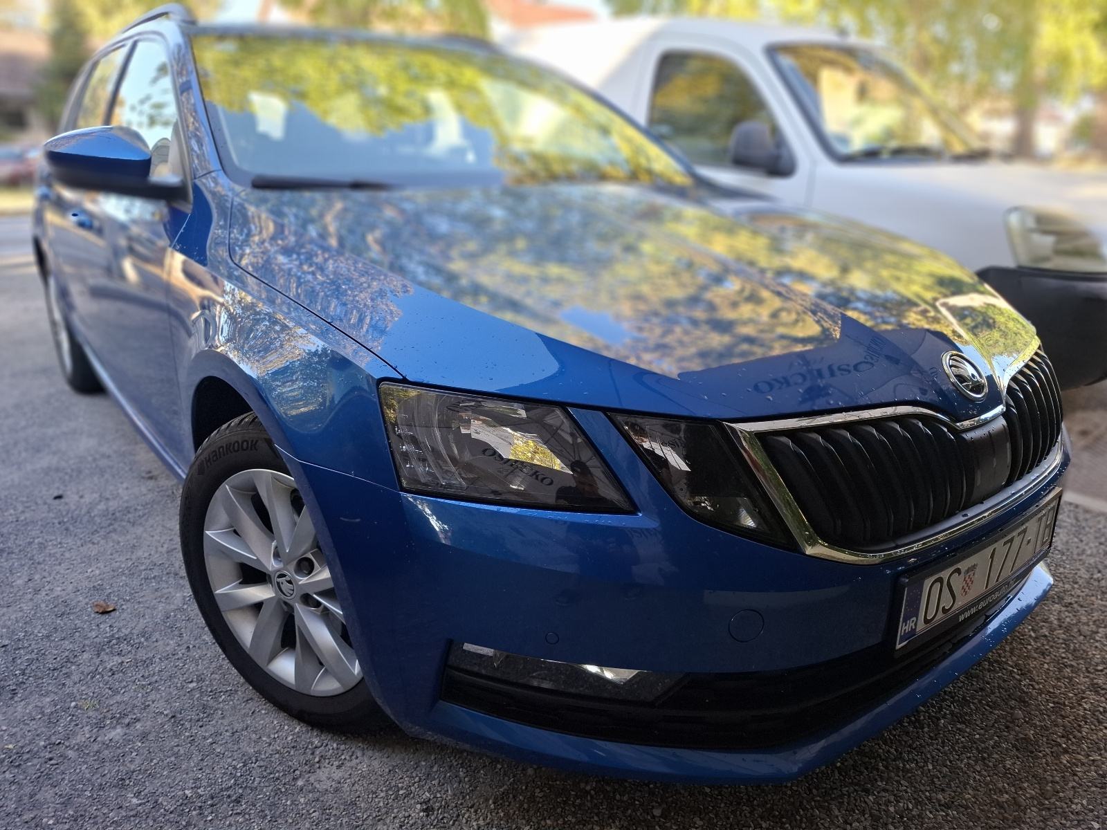 Škoda Octavia Combi 1,6 TDI, fotografija 4