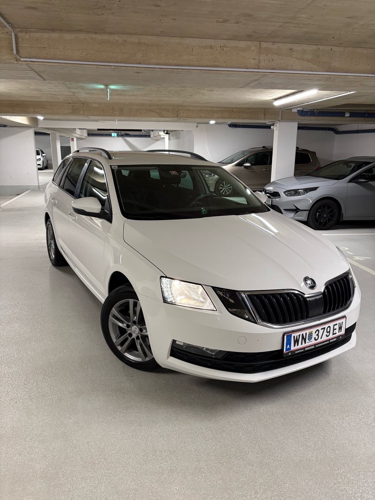Škoda Octavia Combi 1,6 TDI, fotografija 1