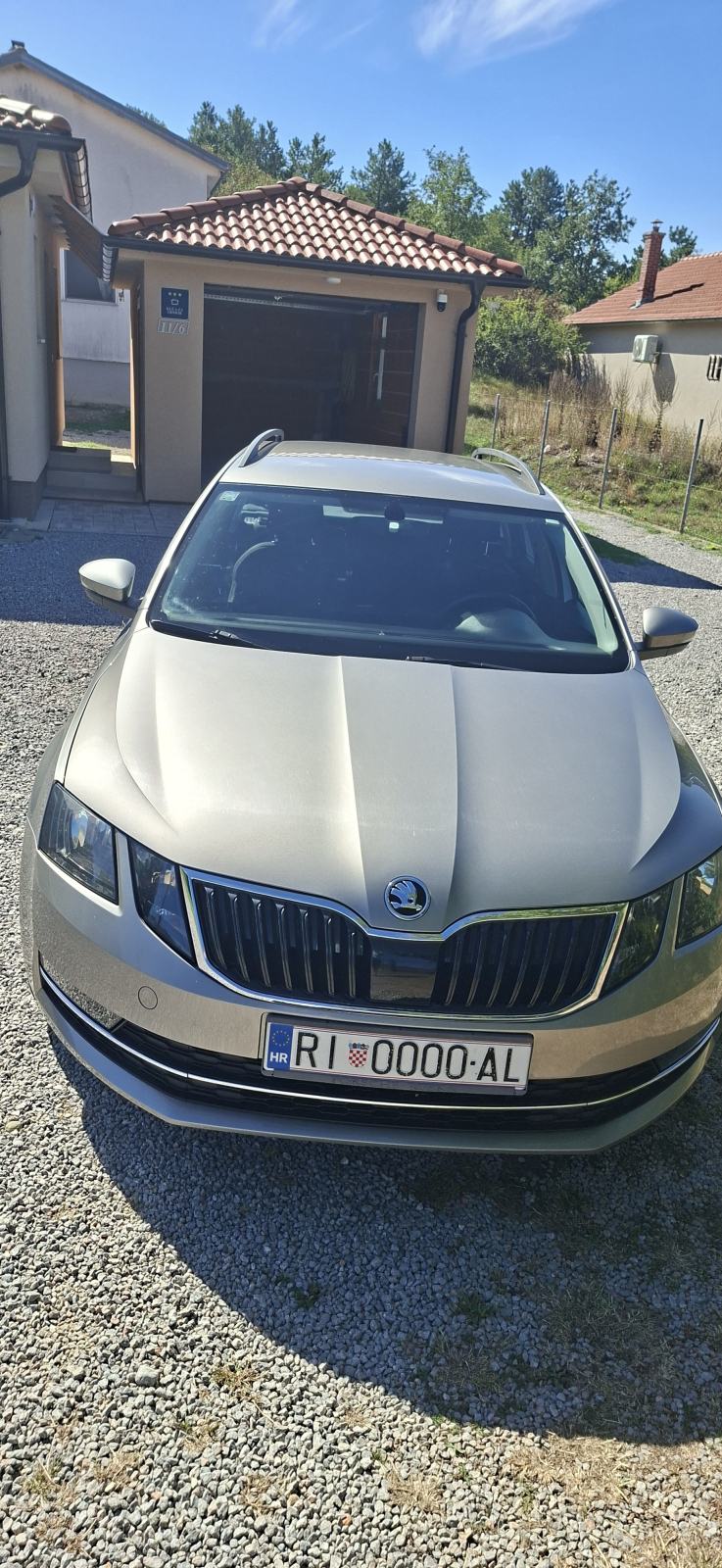 Škoda Octavia Combi 1,6 TDI, fotografija 3