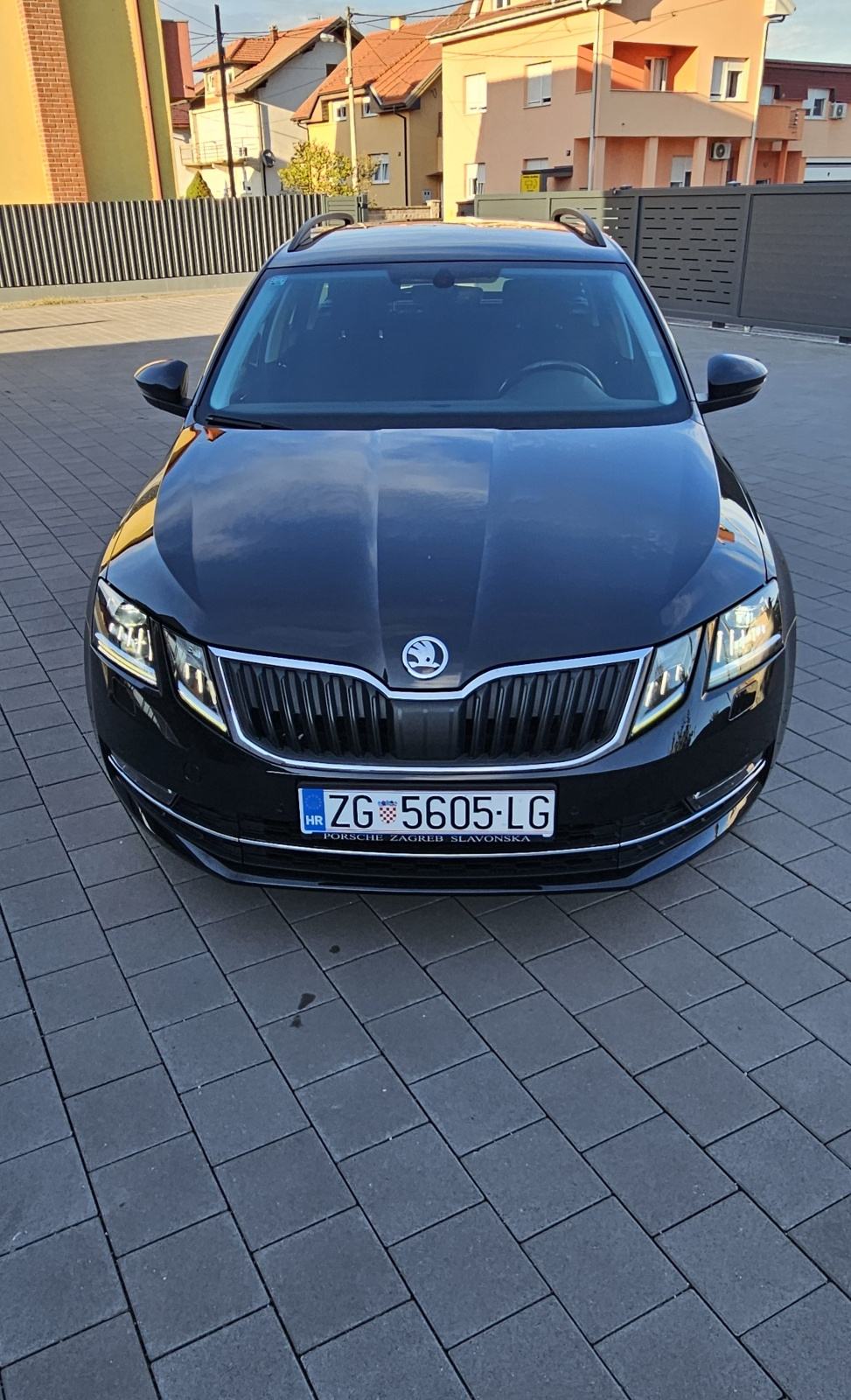 Škoda Octavia Combi 1,6 TDI☆Hr auto☆virtual copit☆full led☆, fotografija 1