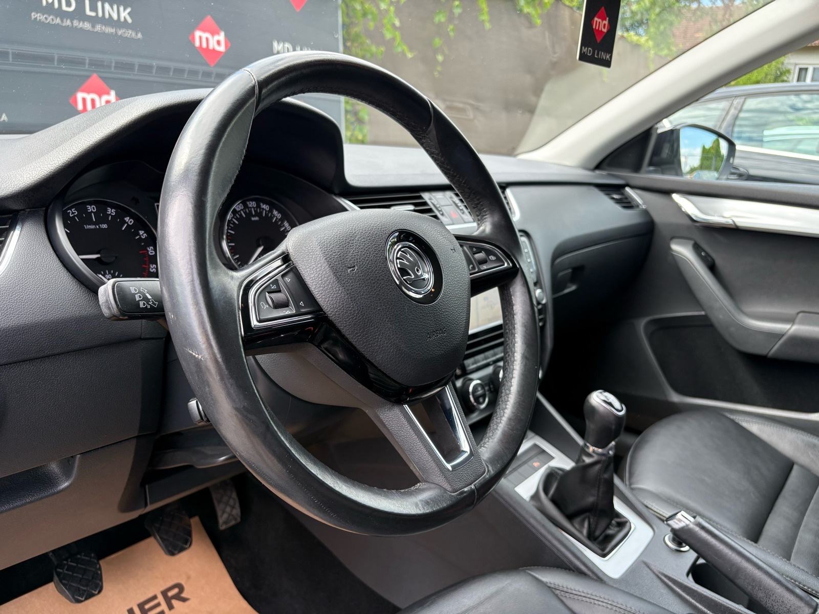 Škoda Octavia Combi 1,6 TDI Style, fotografija 7
