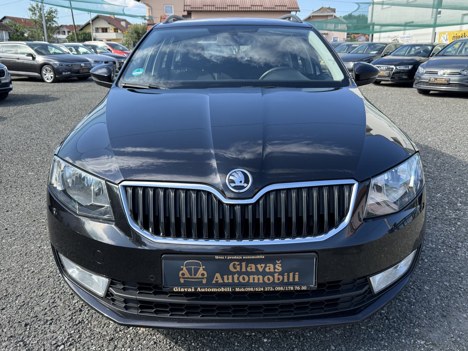 Škoda Octavia Combi 1,6 TDI VELIKI SERVIS,JAMSTVO,TOP STANJE!!!, fotografija 2