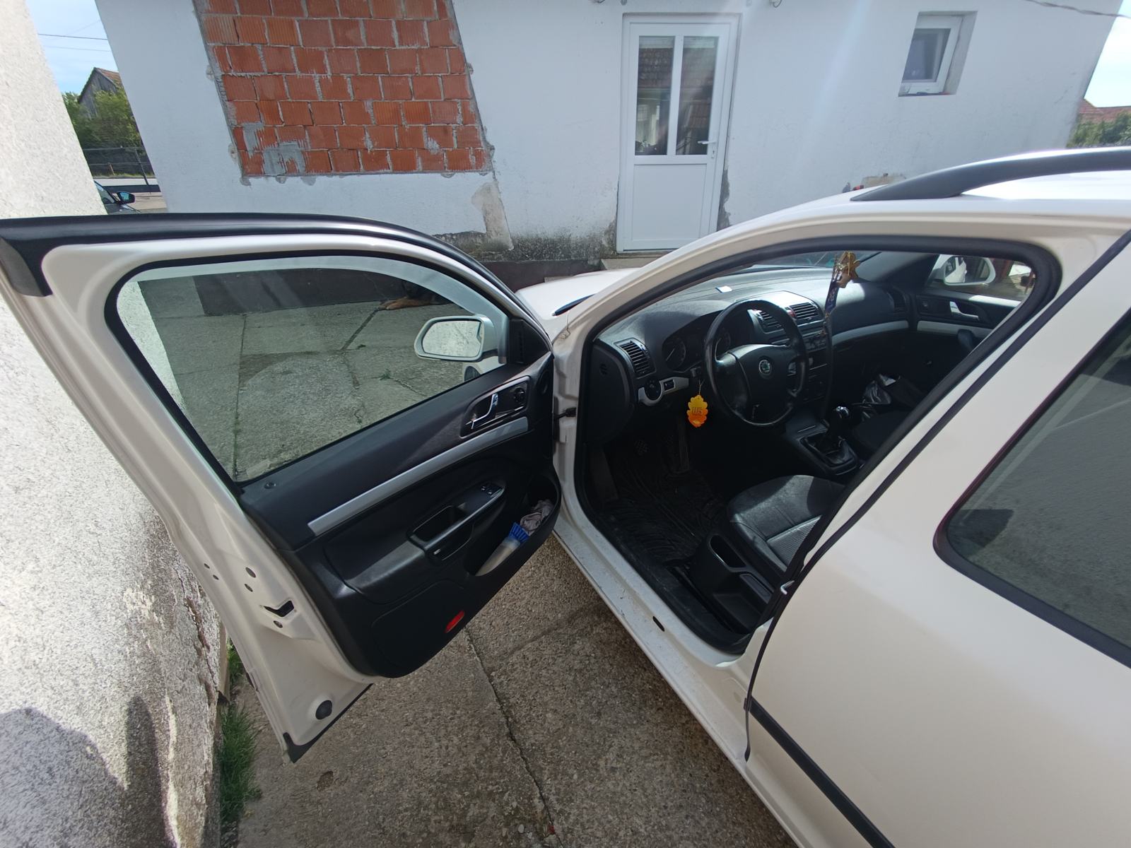 Zamjena za kombi.Škoda Octavia Combi 1,9 TDI, fotografija 4
