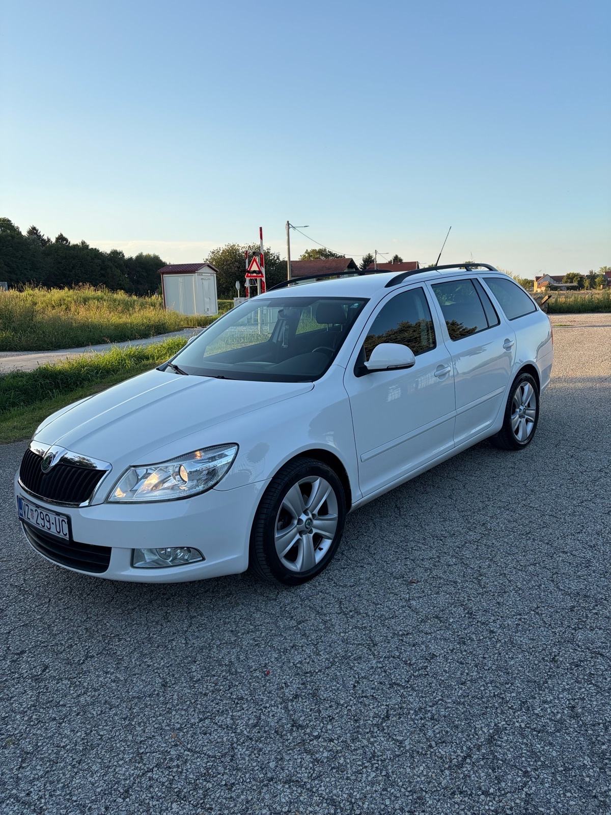 Škoda Octavia Combi 1,9 TDI, fotografija 4
