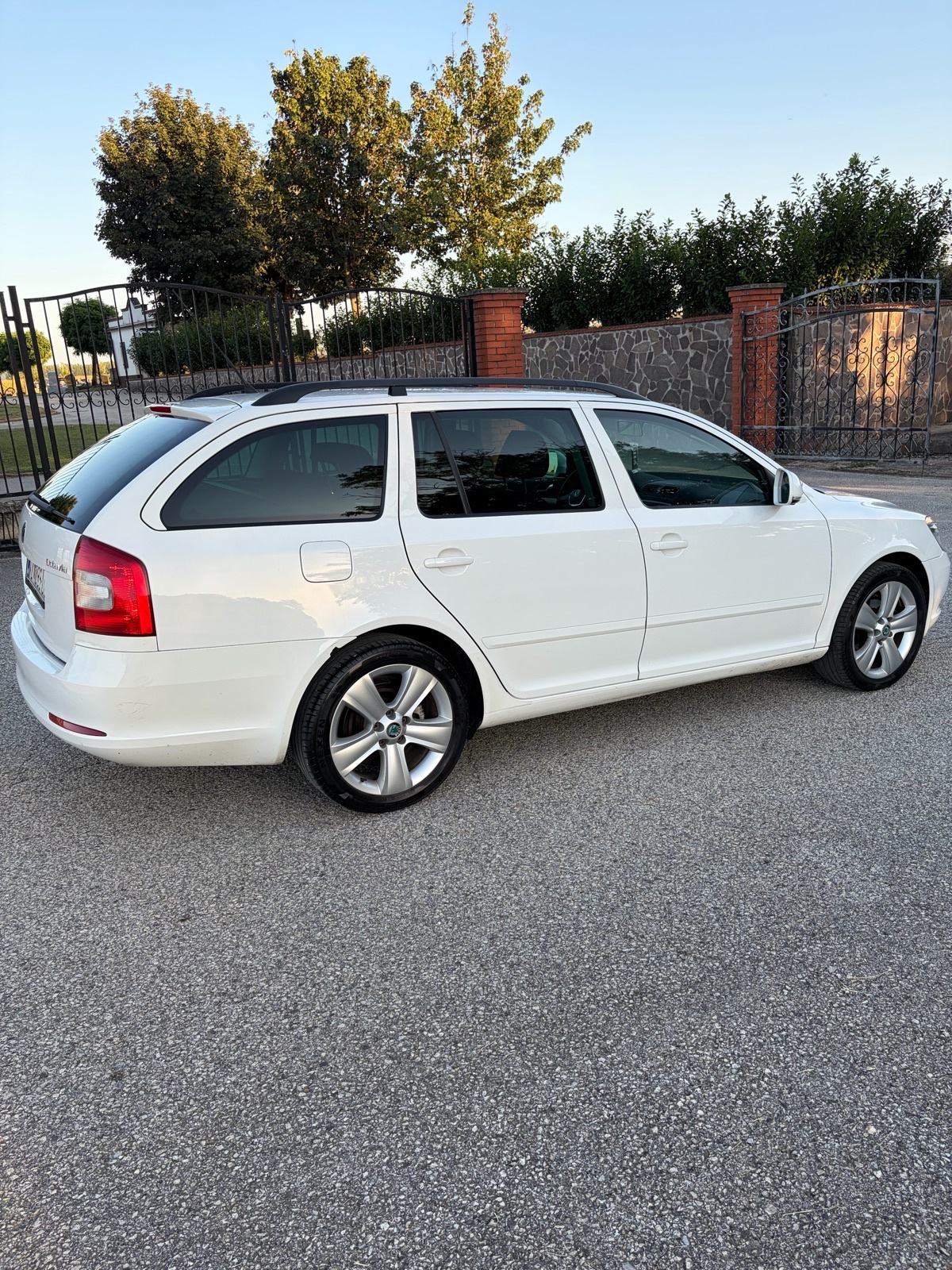Škoda Octavia Combi 1,9 TDI, fotografija 5