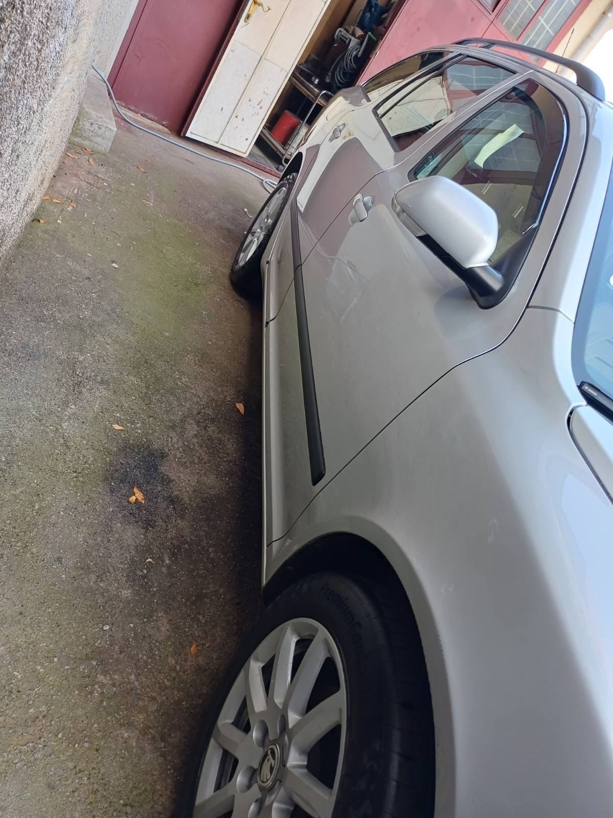 Škoda Octavia Combi 1,9 TDI- stanja koje treba vidjeti uzivo, fotografija 3