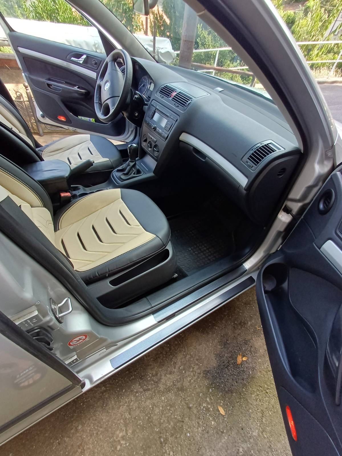 Škoda Octavia Combi 1,9 TDI- stanja koje treba vidjeti uzivo, fotografija 20