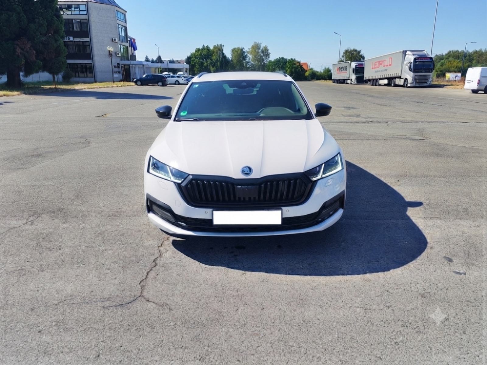 Škoda Octavia Combi 2,0 110kW DSG,Sport,Webasto, fotografija 16