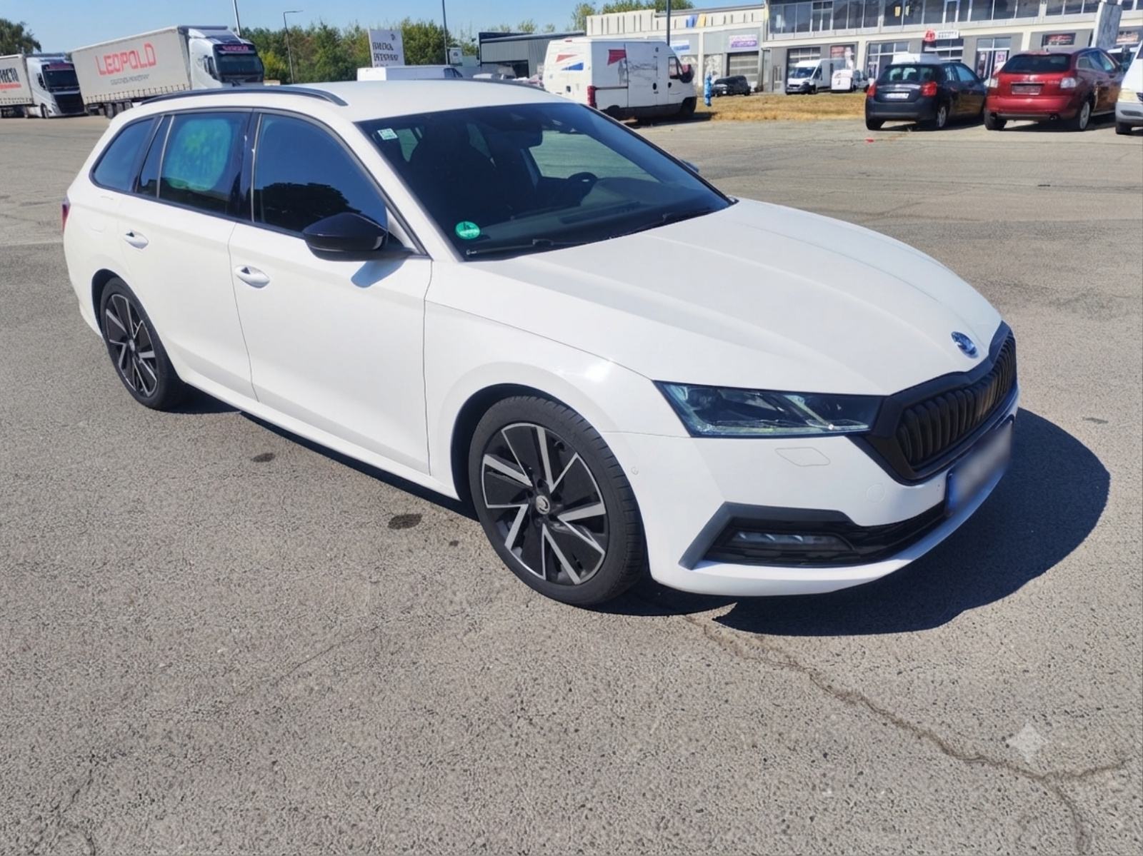 Škoda Octavia Combi 2,0 110kW DSG,Sport,Webasto, fotografija 14