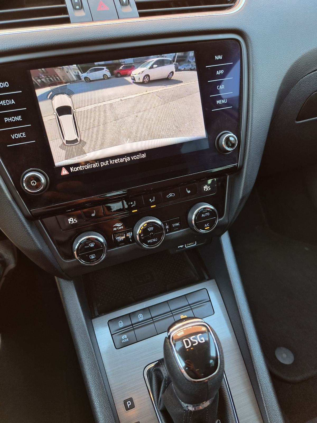 Škoda Octavia Combi 2,0 TDI 150 ks*Soleil*Automatik(u sustavu pdv-a), fotografija 16