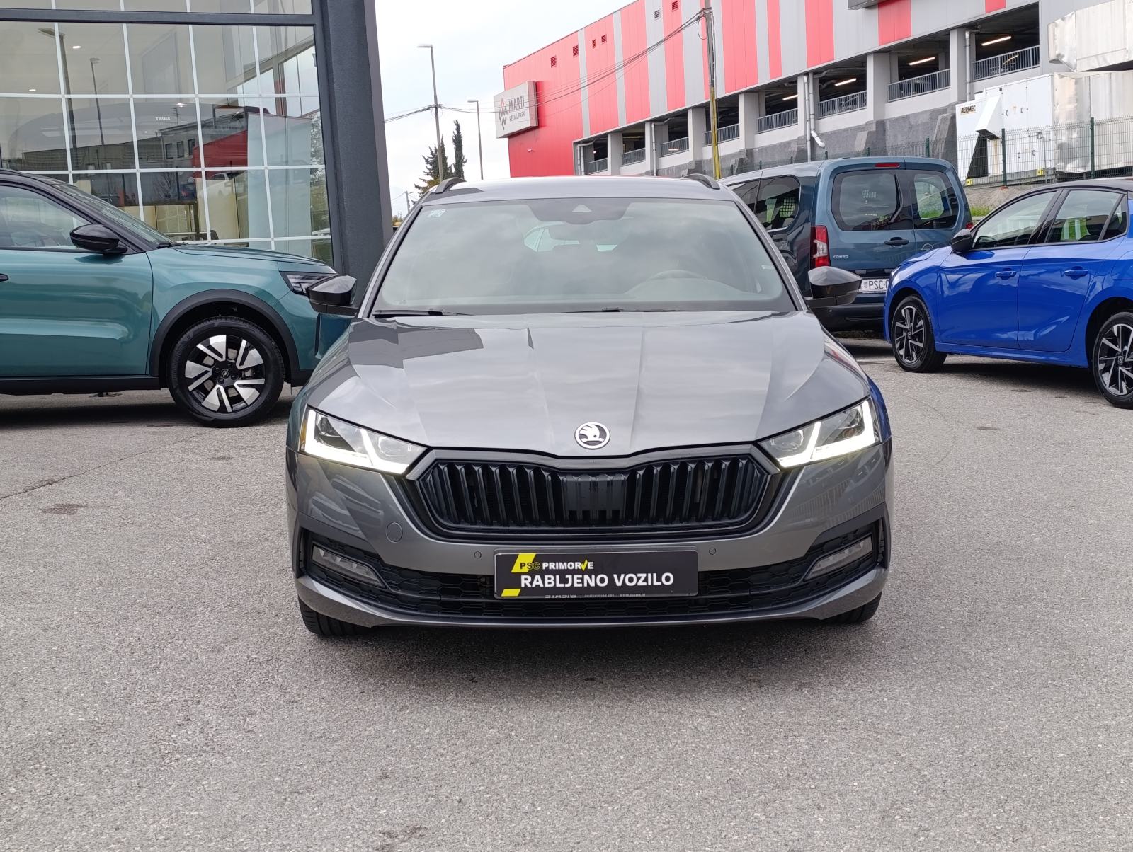 Škoda Octavia Combi 2.0 TDI 4X4 DSG, LED svjetla, jamstvo 4.g., fotografija 2